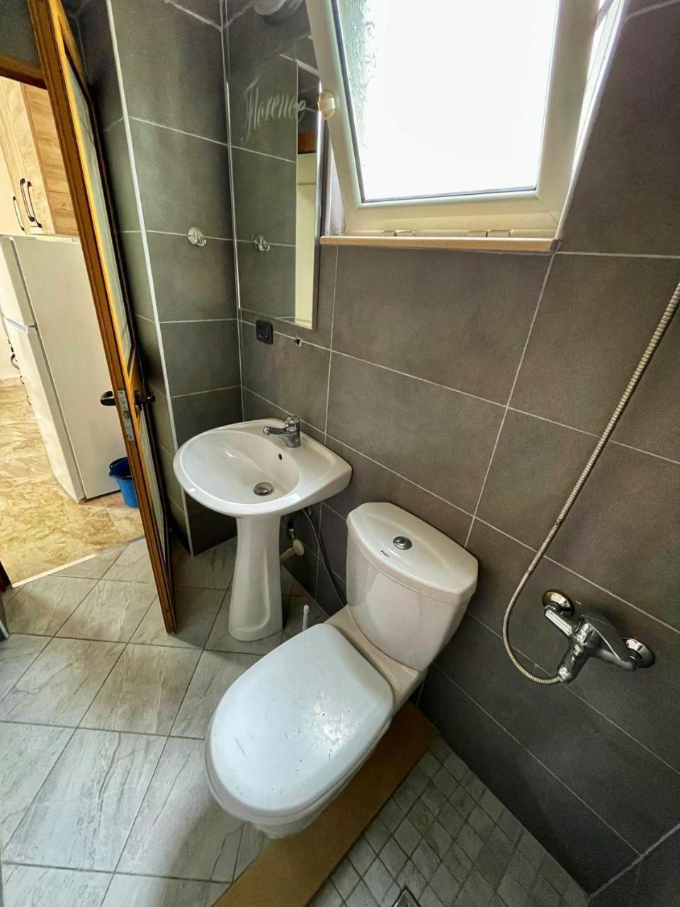 Villa Roel 2 Apartments Nr 88 Wlora Zewnętrze zdjęcie